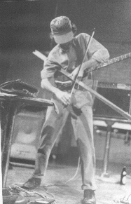 Davey4.jpg (23759 bytes)